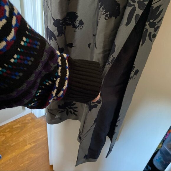 55% SILK! JS Collections Elegant Black Floral Dress - Picture 6 of 10